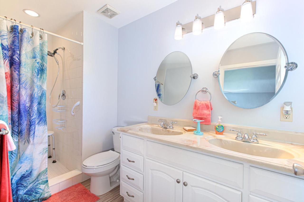 Beautiful Home With Pool And Outdoor Space West Palm Beach Luaran gambar