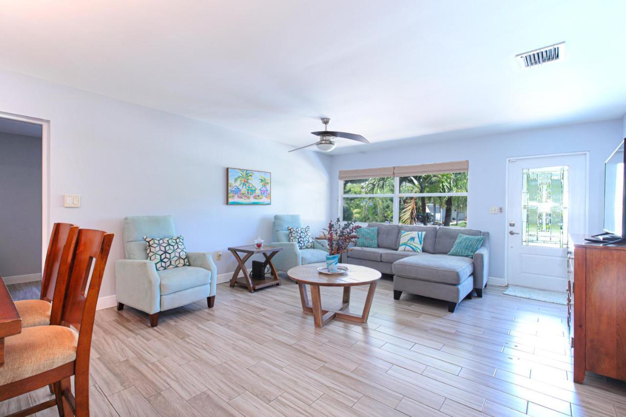 Beautiful Home With Pool And Outdoor Space West Palm Beach Luaran gambar