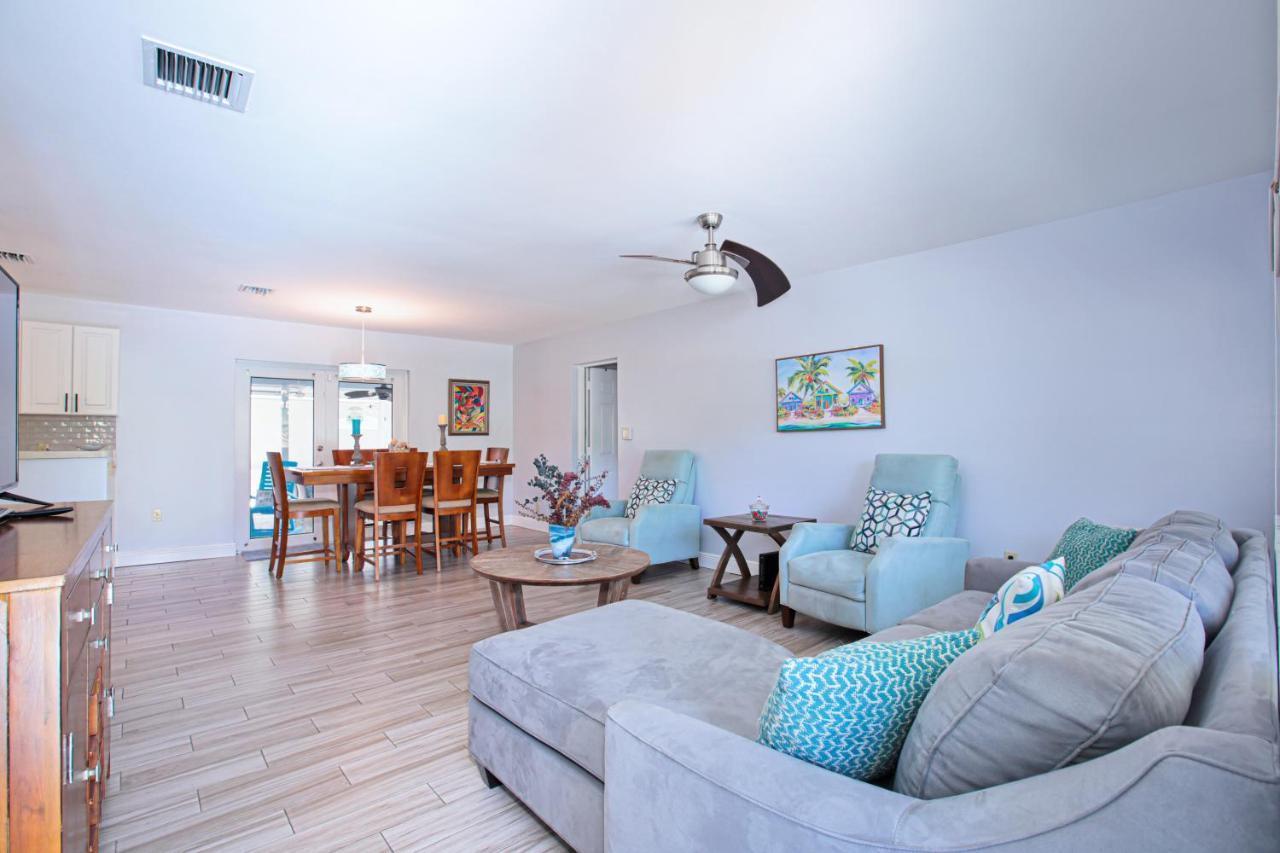 Beautiful Home With Pool And Outdoor Space West Palm Beach Luaran gambar